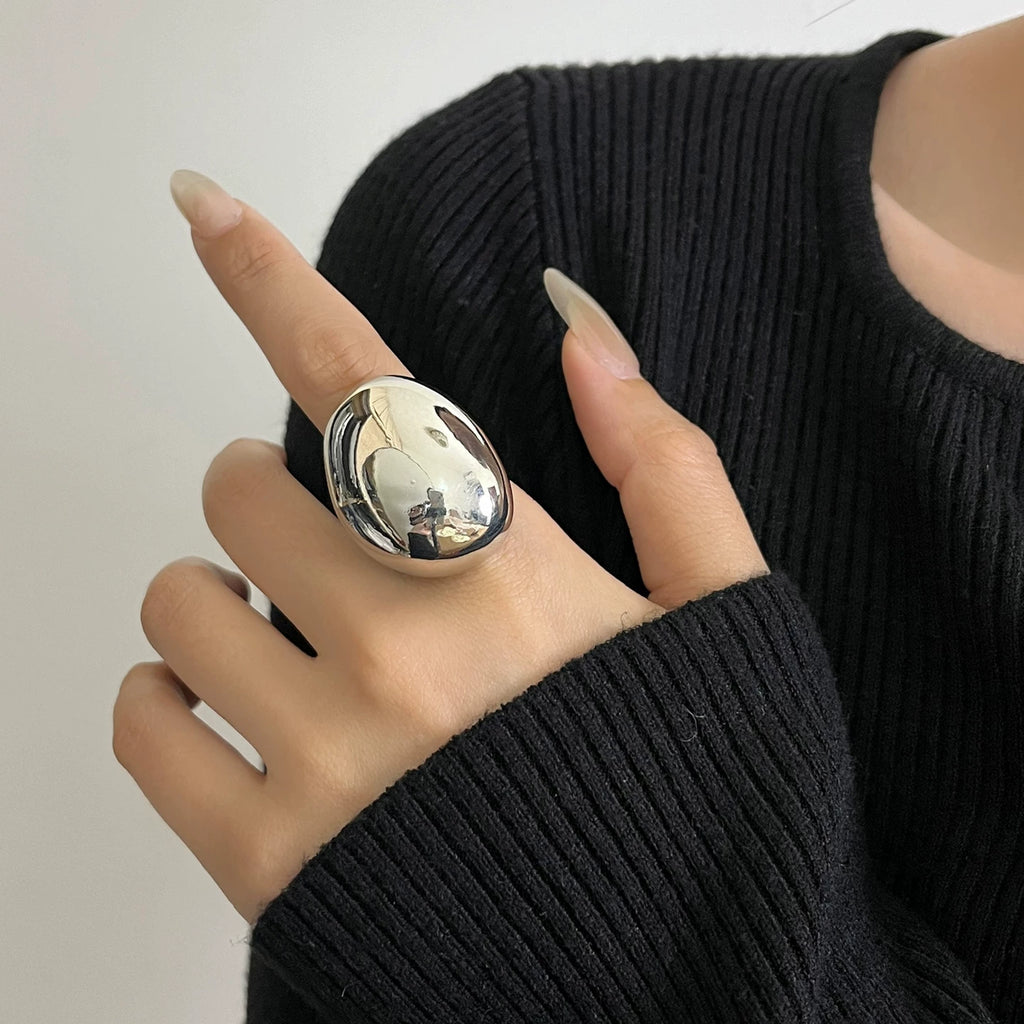 Minimalist Oval Metal Ring - Modomu