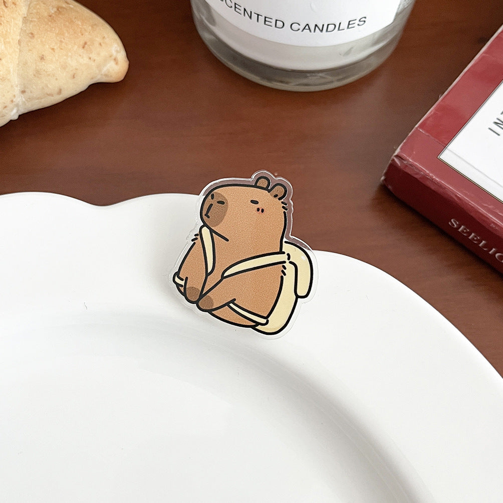 Cartoon Capybara Acrylic Brooch - Modomu