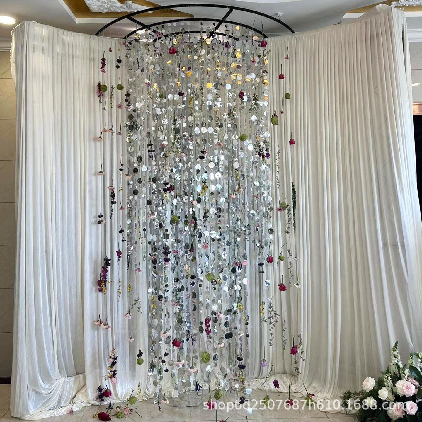 婚庆亮片串布置美陈装饰金色银色珠光串门帘挂帘婚礼吊顶背景