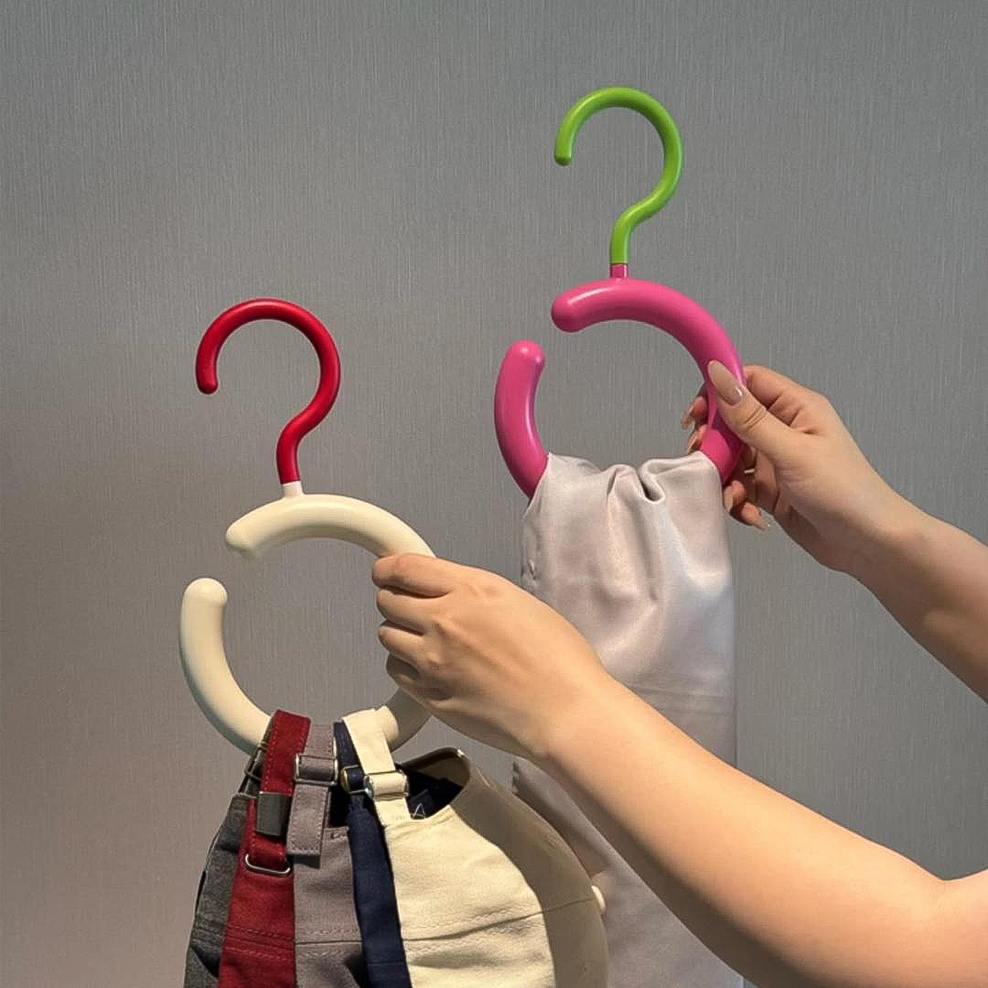 Dopamine Hat Storage Organizer Rack