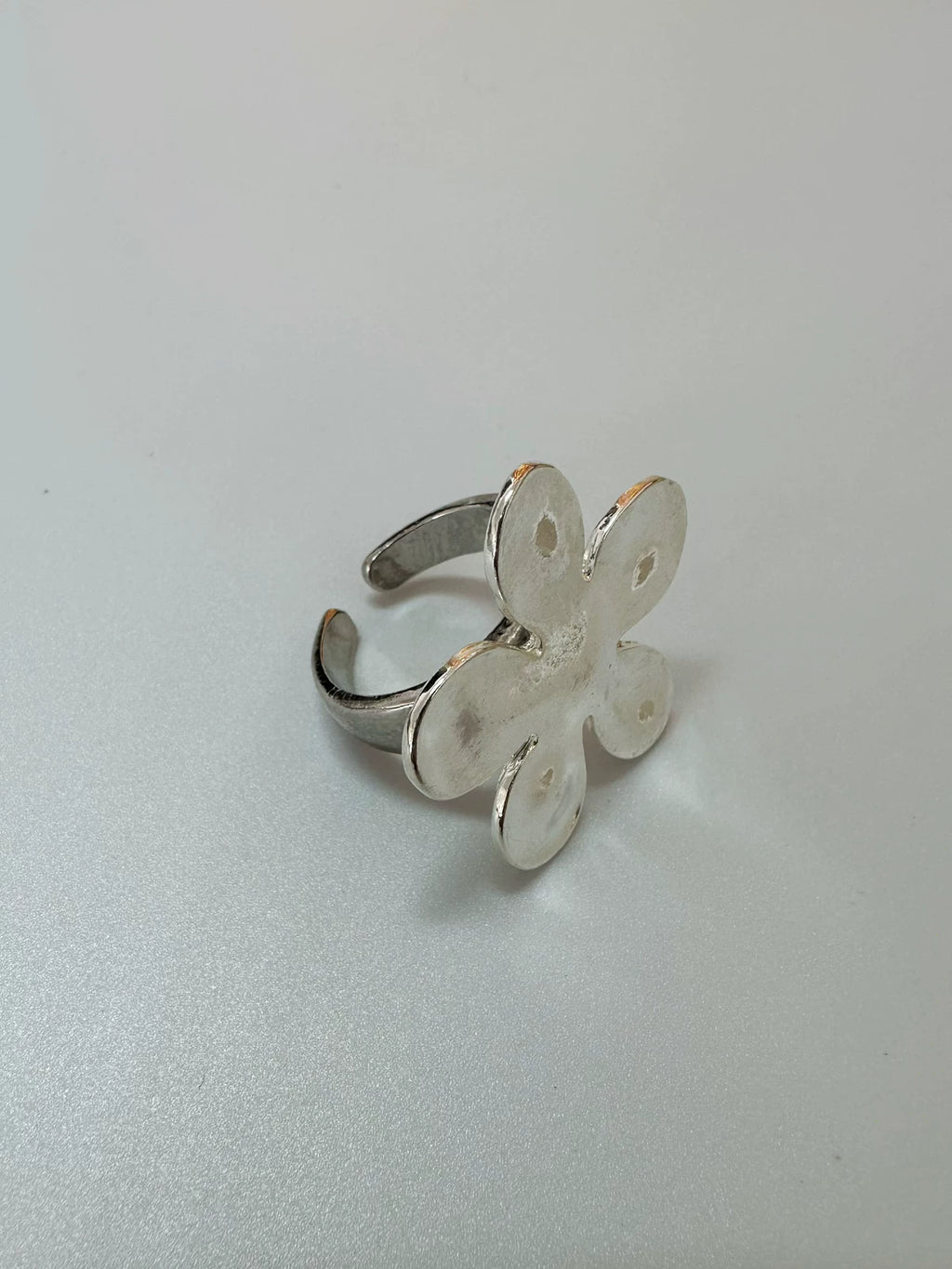 Matte Flower Adjustable Ring - Modomu