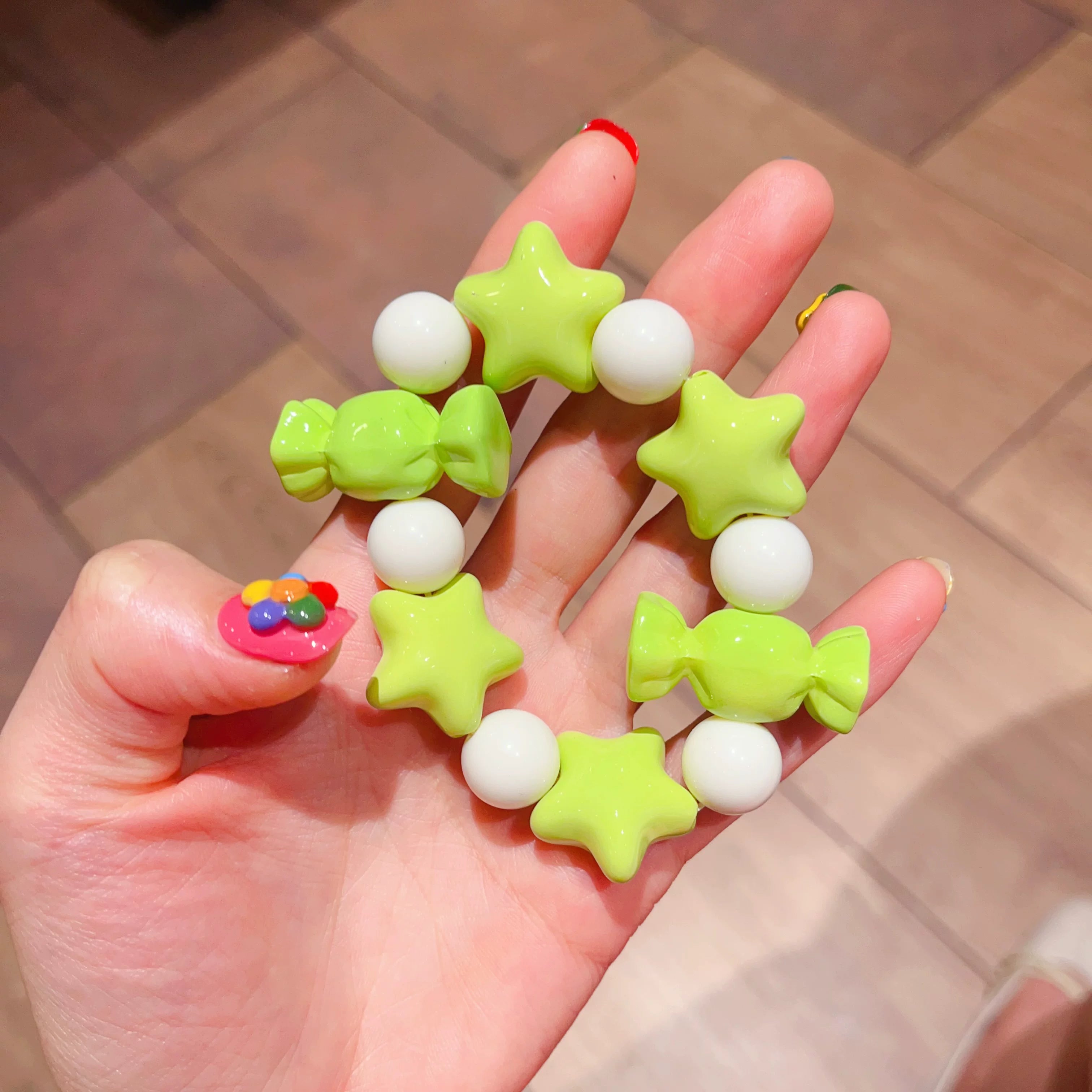 Geometric Star Charm Bracelet - Modomu