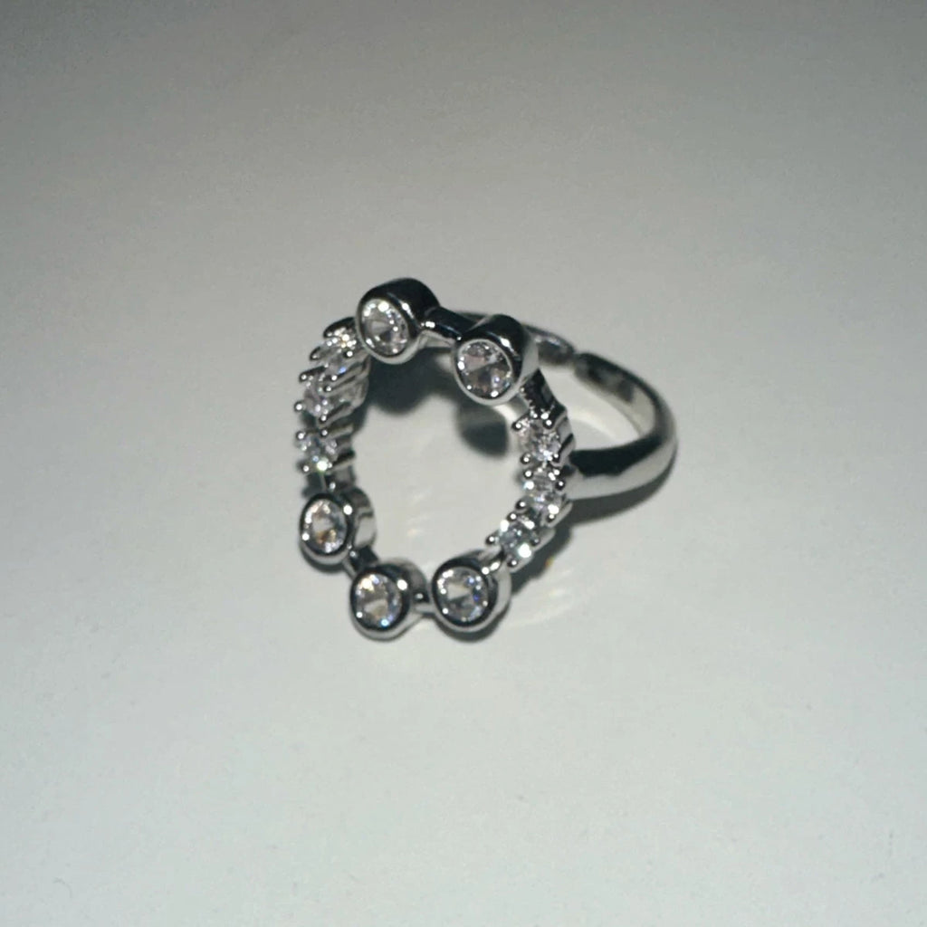 Minimal Resin Polka Dot Ring - Modomu