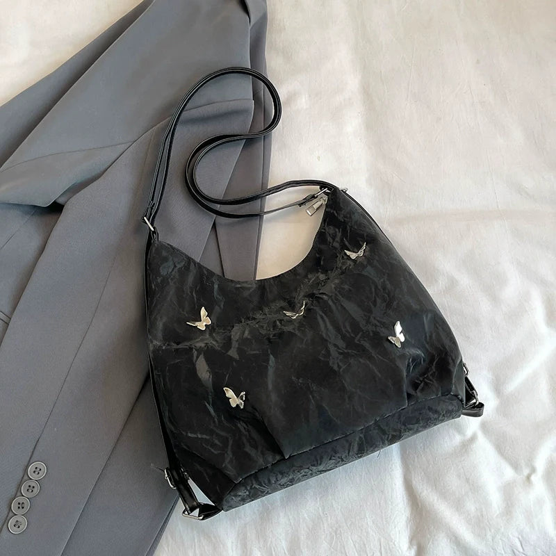 Versatile Backpack With Streamlined Storage - Modomu