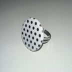 Minimal Resin Polka Dot Ring - Modomu