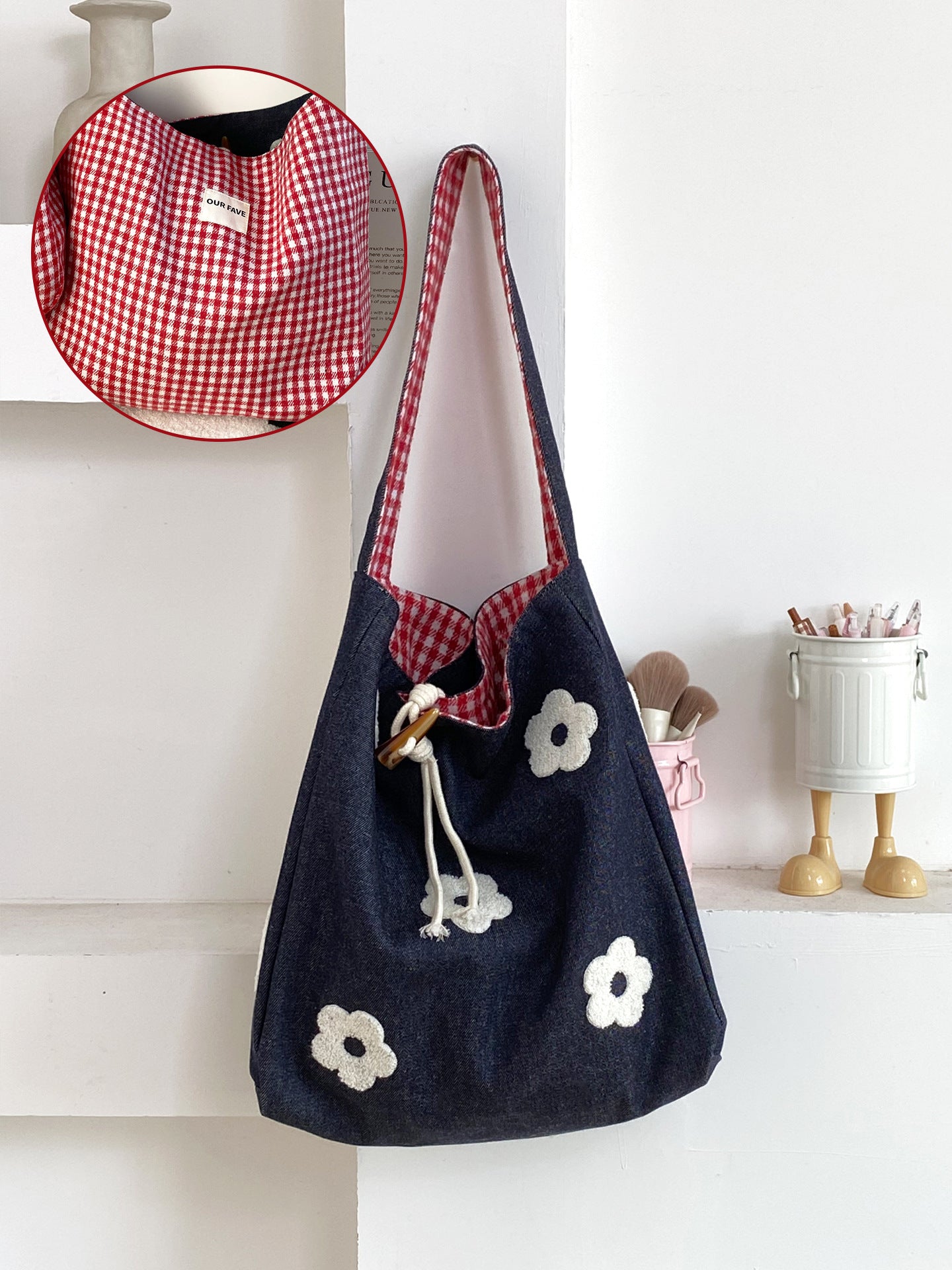 Plush Floral Shoulder Tote Bag - Modomu
