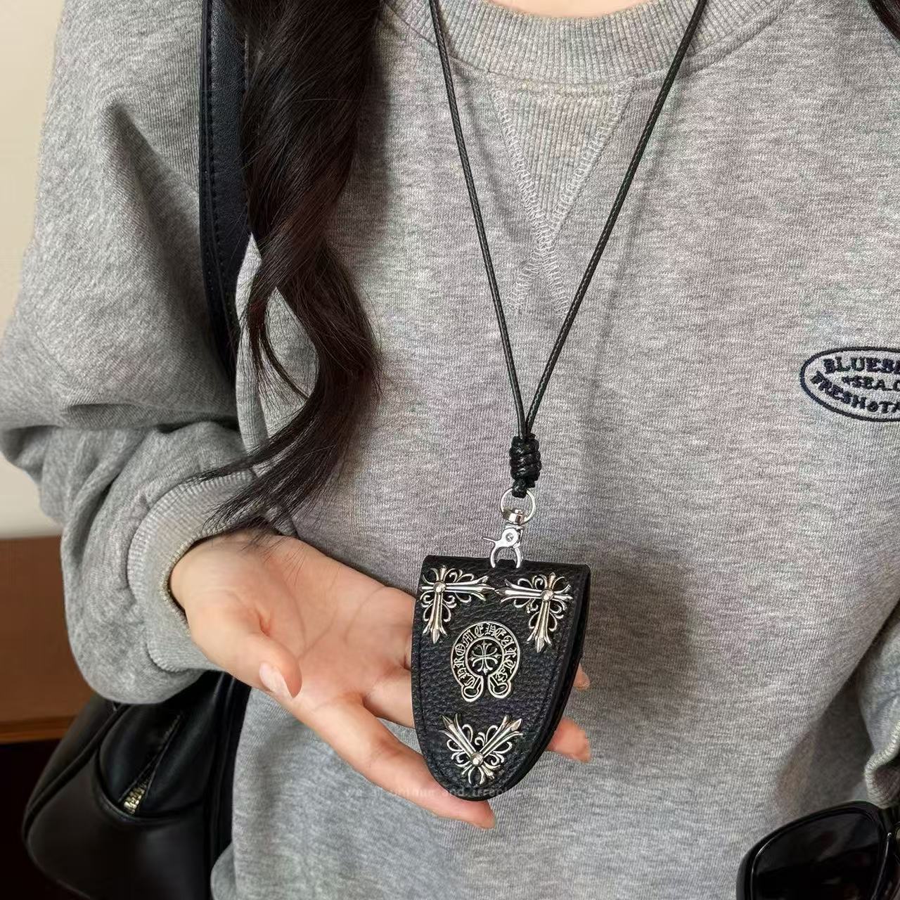 Puppy Glasses Holder Necklace - Modomu