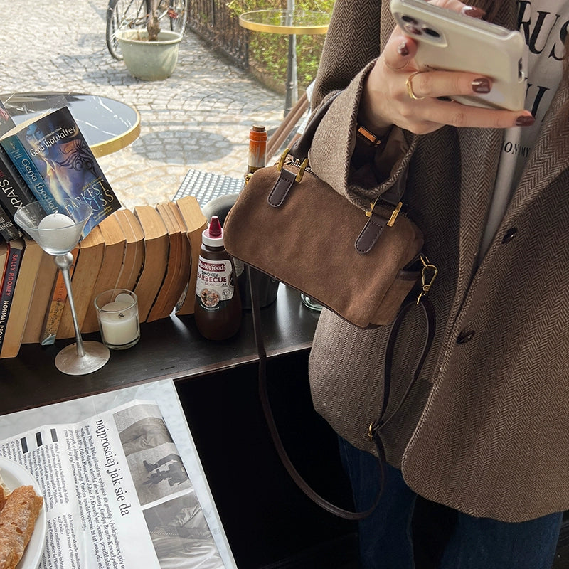 Retro Suede Shoulder Bag - Modomu