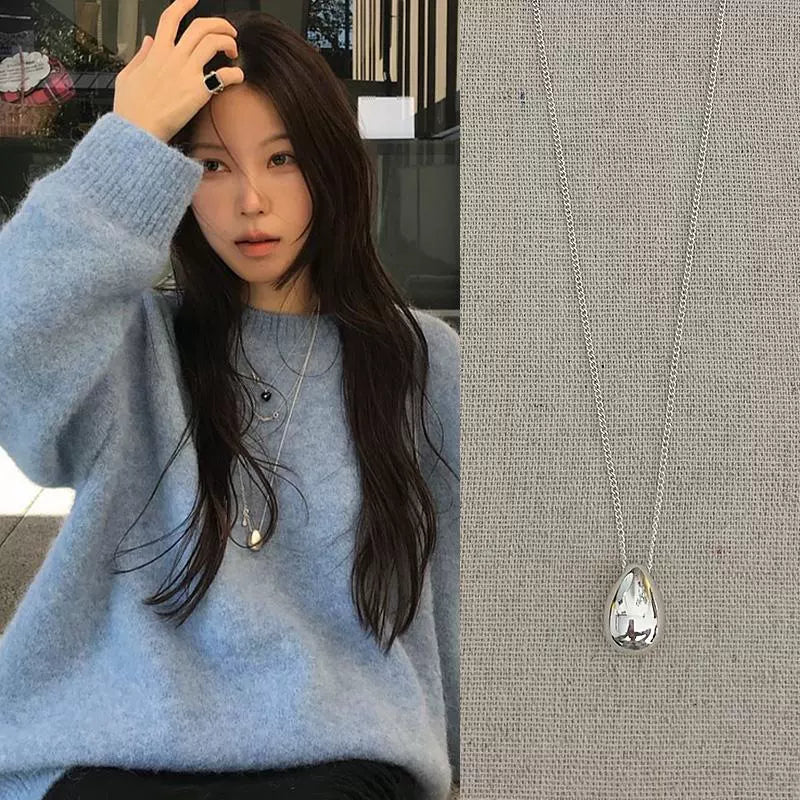 Glossy Silver Water Drop Necklace