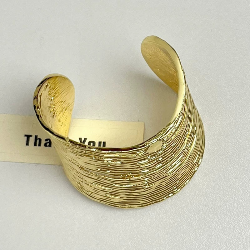 Retro Wavy Open Bracelet - Modomu