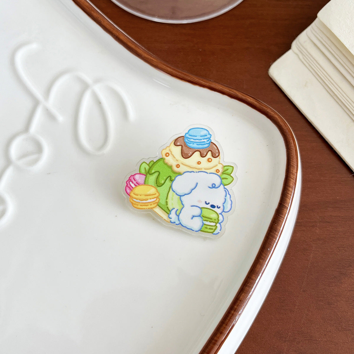 Cute Cartoon Acrylic Brooch - Modomu