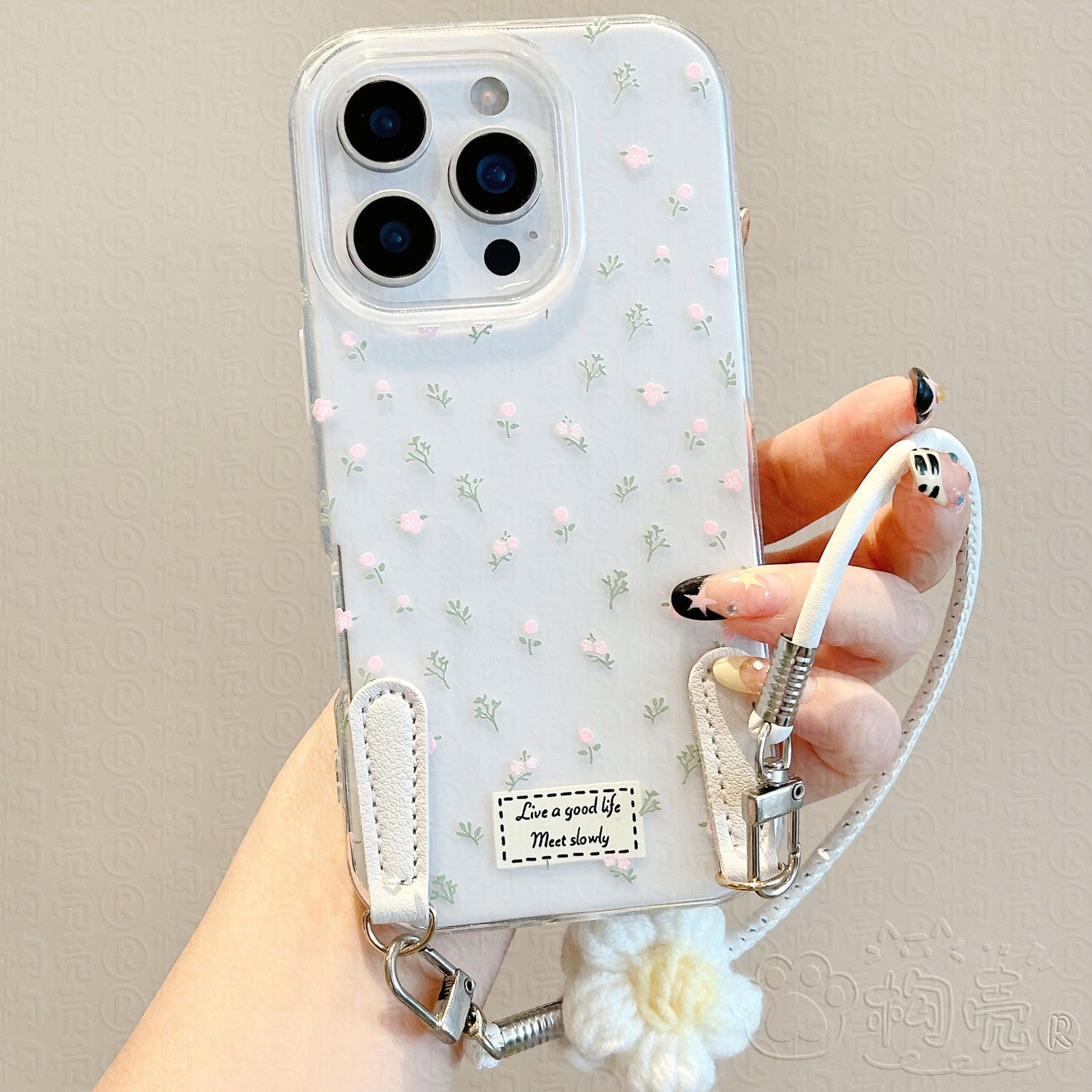 2-in-1 iPhone Case with Pendant - Modomu