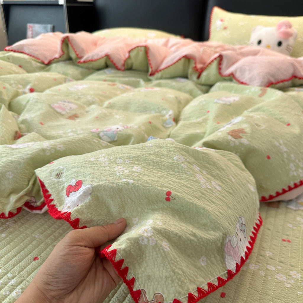 Scalloped Lace Quilted Cotton Coverlet