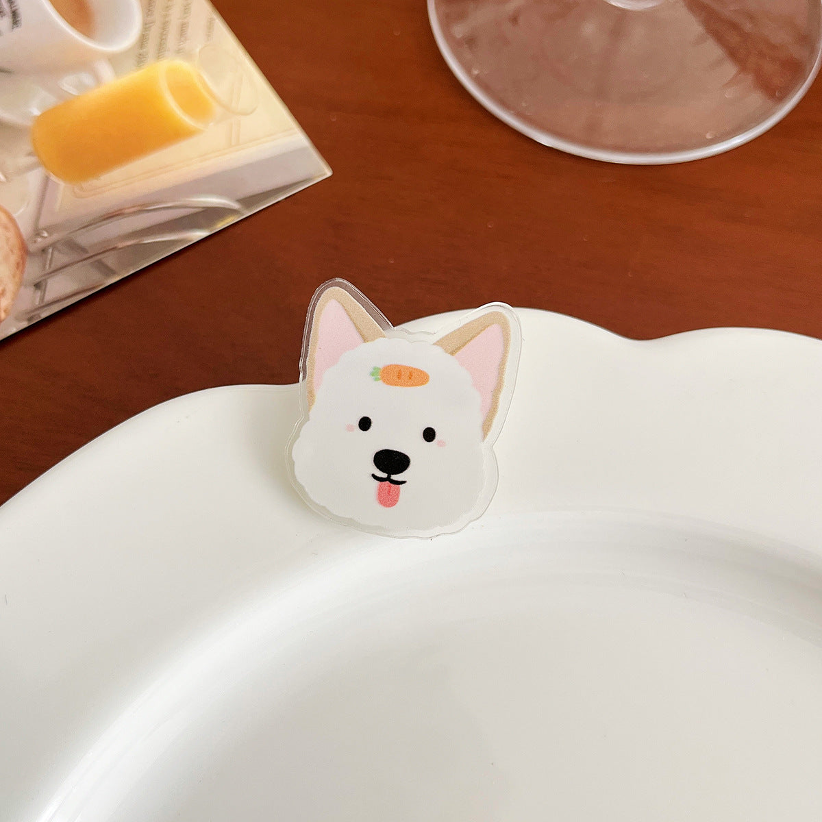 Cute Dog Acrylic Brooch - Modomu
