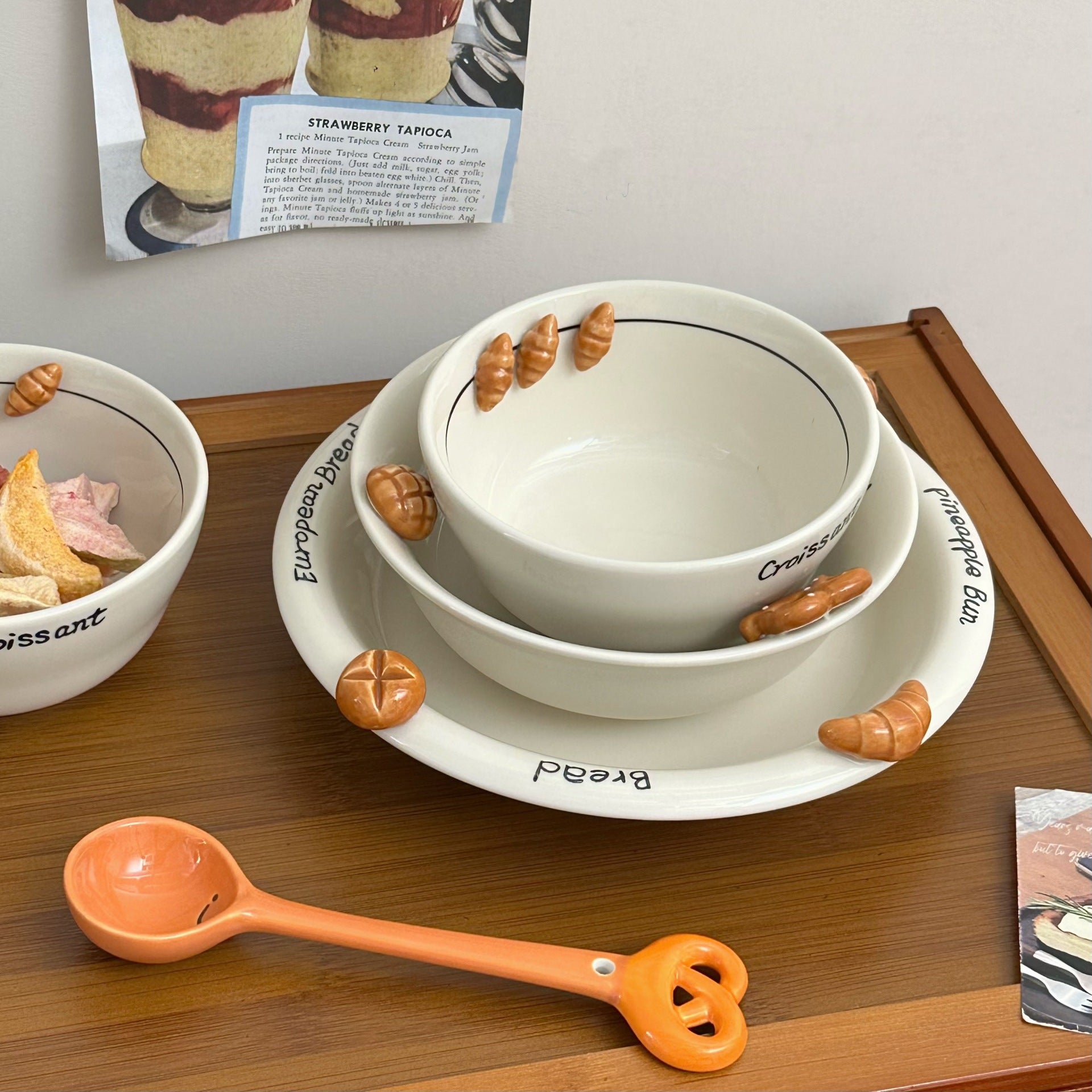 Embossed Croissant Ceramic Bowl - Modomu