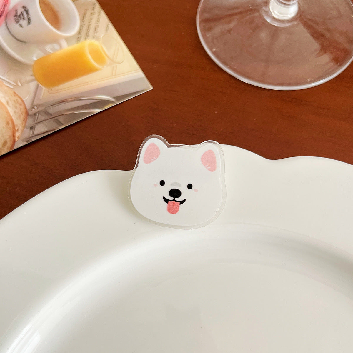 Cute Dog Acrylic Brooch - Modomu