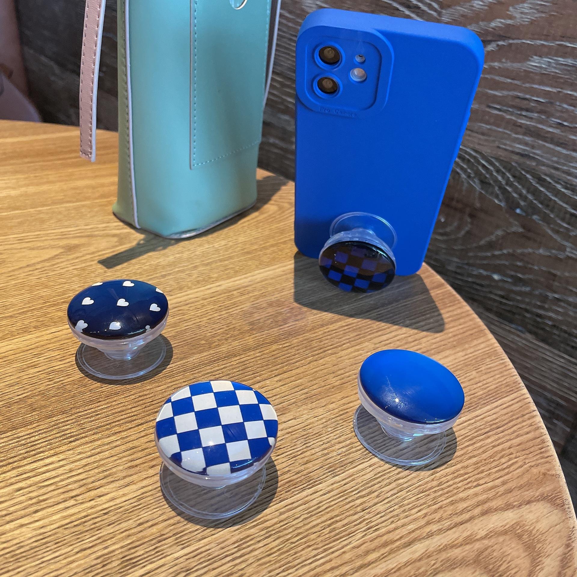 Klein Blue Air Cushion Stand
