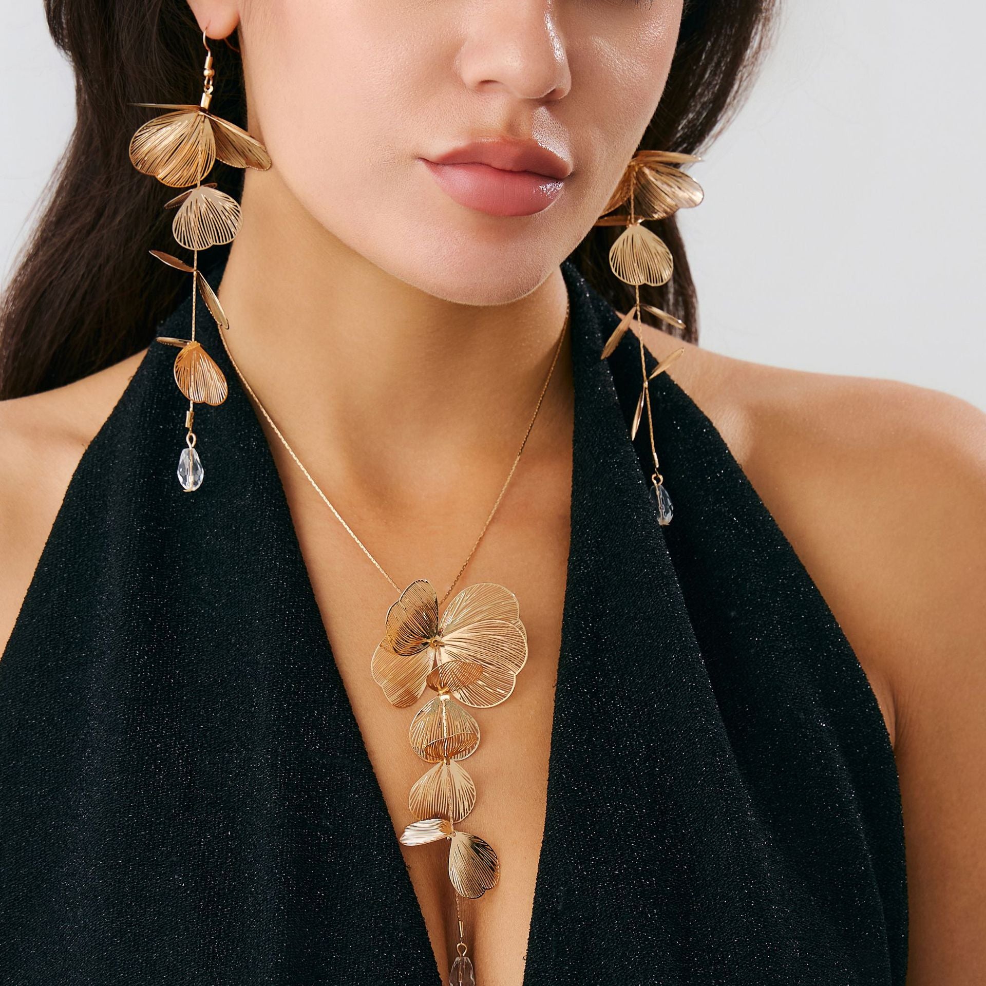 Gold  Floral Long Earrings & Necklace Set