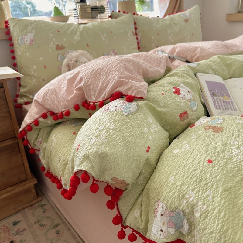 Pompom Trim Quilted Bedding Set