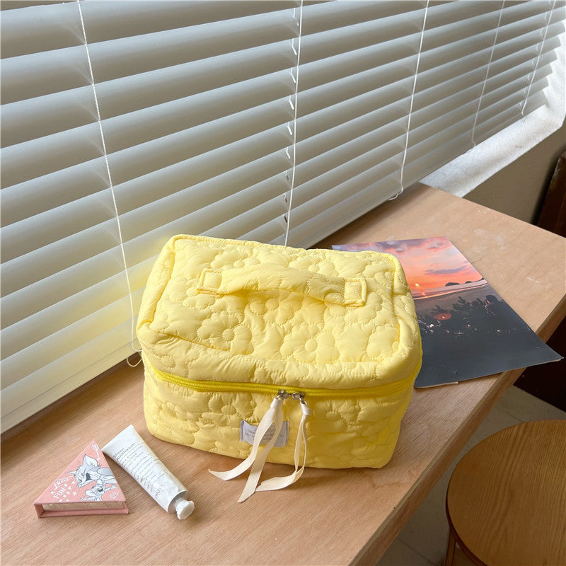 Soft Floral Cosmetic Organizer Bag - Modomu