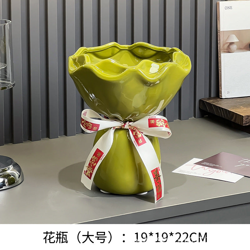 Modern Sculptural Ceramic Vase - Modomu
