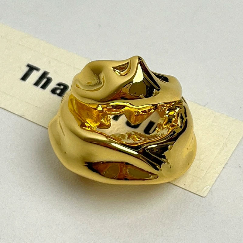 Irregular Hollow Statement Ring - Modomu