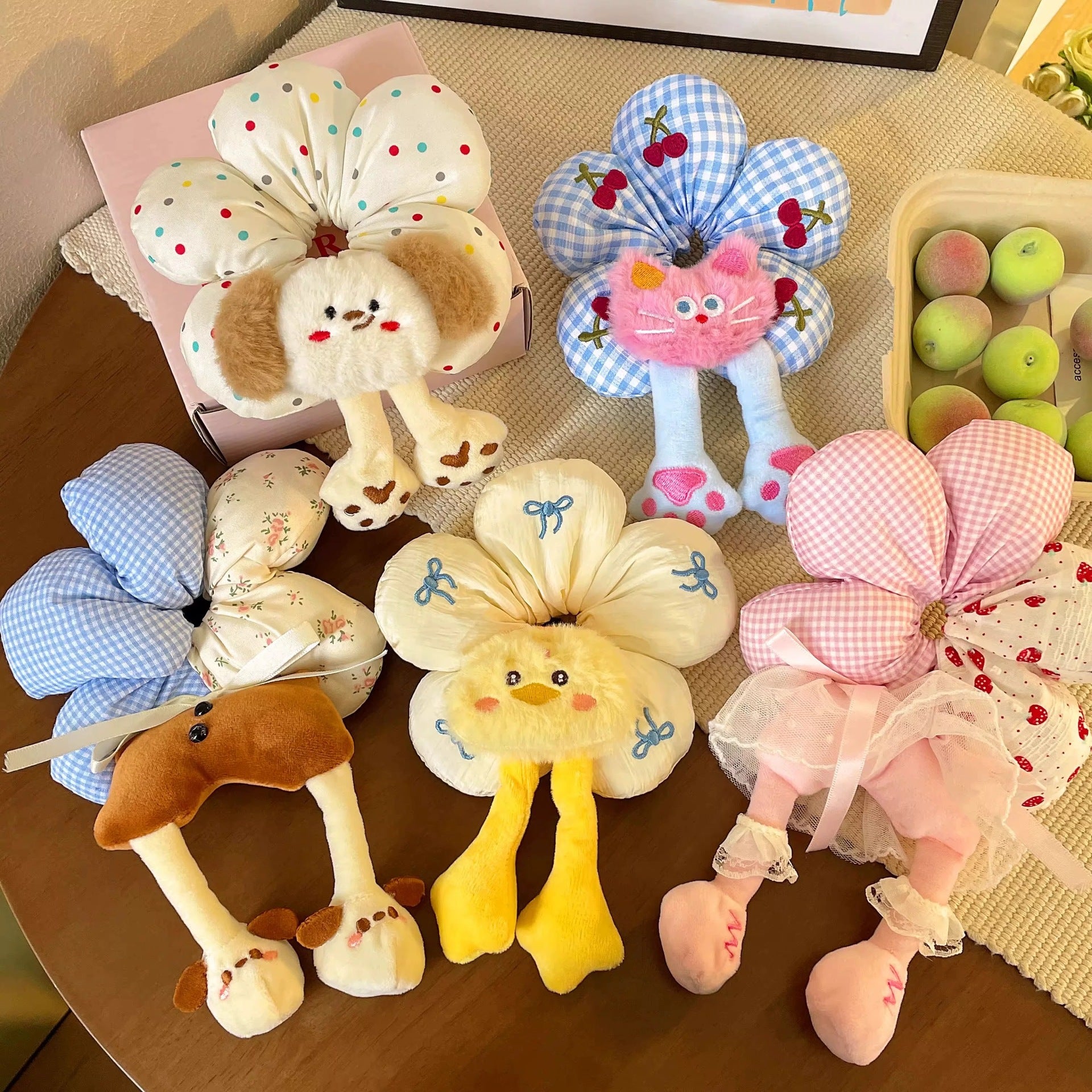 Doll Flower Scrunchie Hair Tie - Modomu