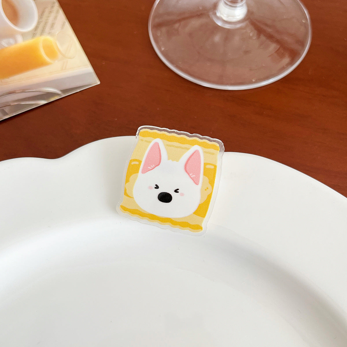 Cute Dog Acrylic Brooch - Modomu