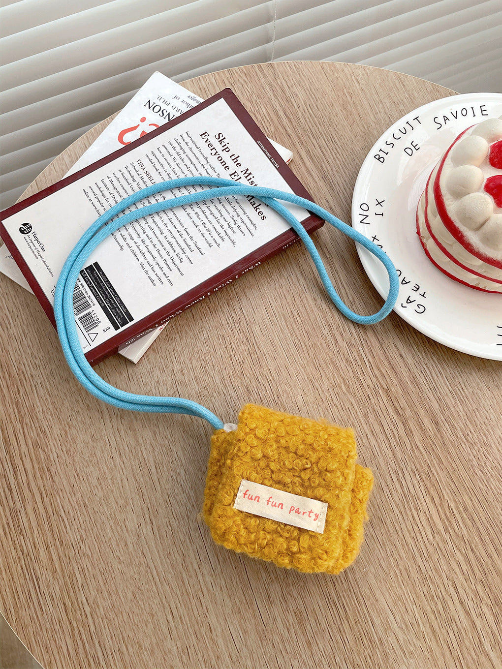 Plush Mini Earphone Case - Modomu