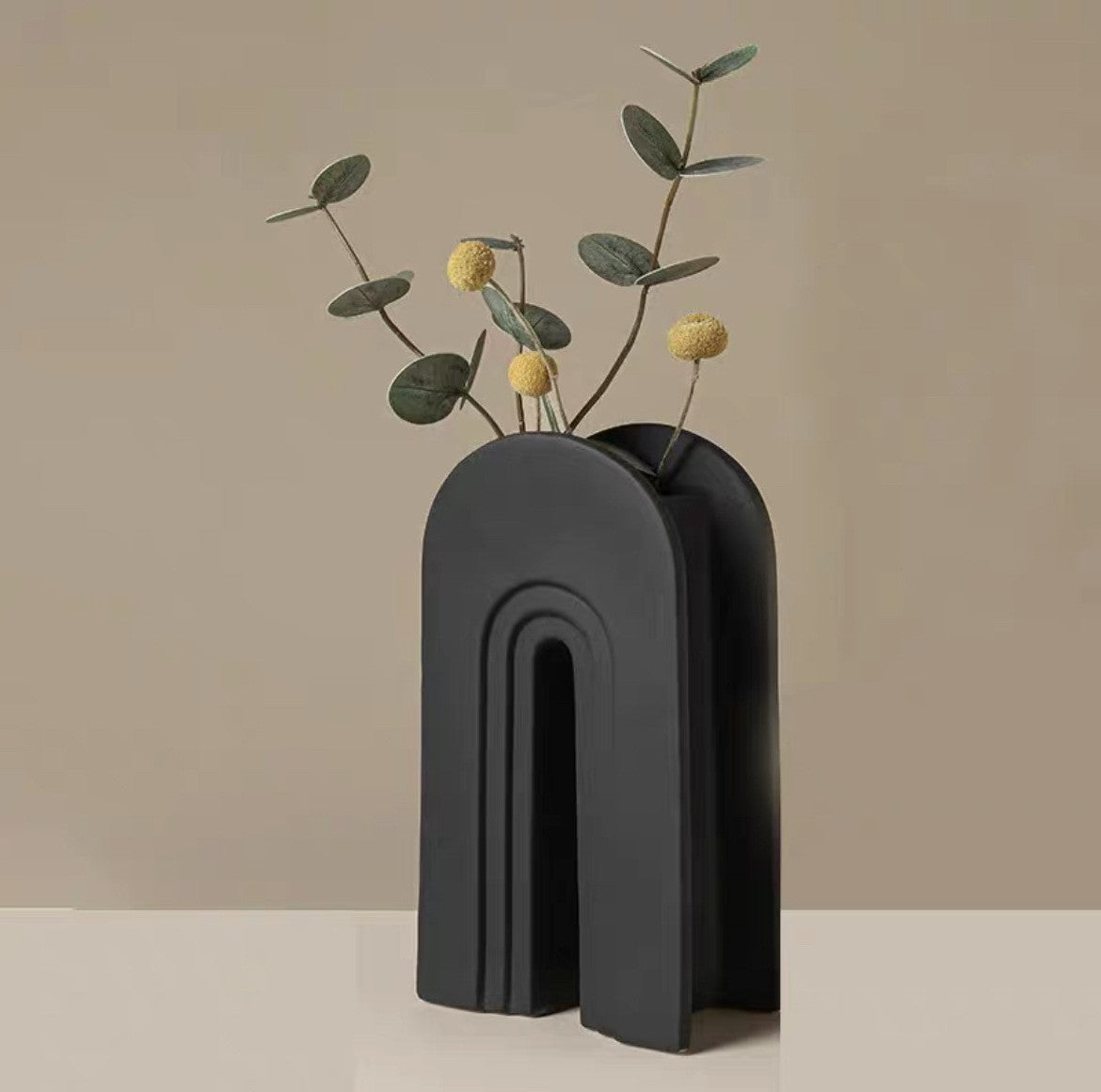 Geometric Arch Ceramic Vase - Modomu