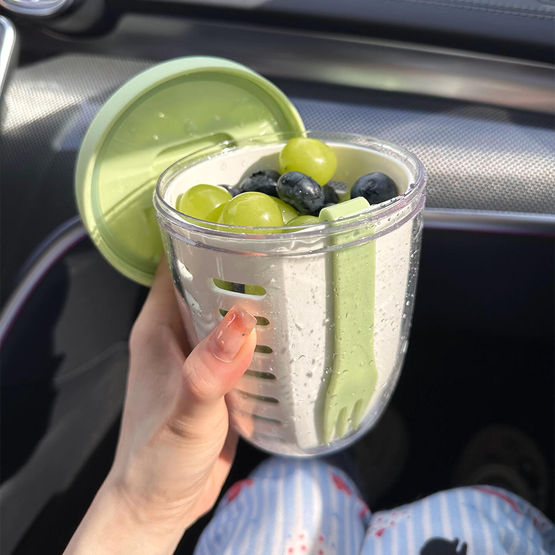 Fruit Cup with Built-In Fork - Modomu