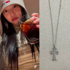 Diamond Cross Pendant Necklace - Modomu