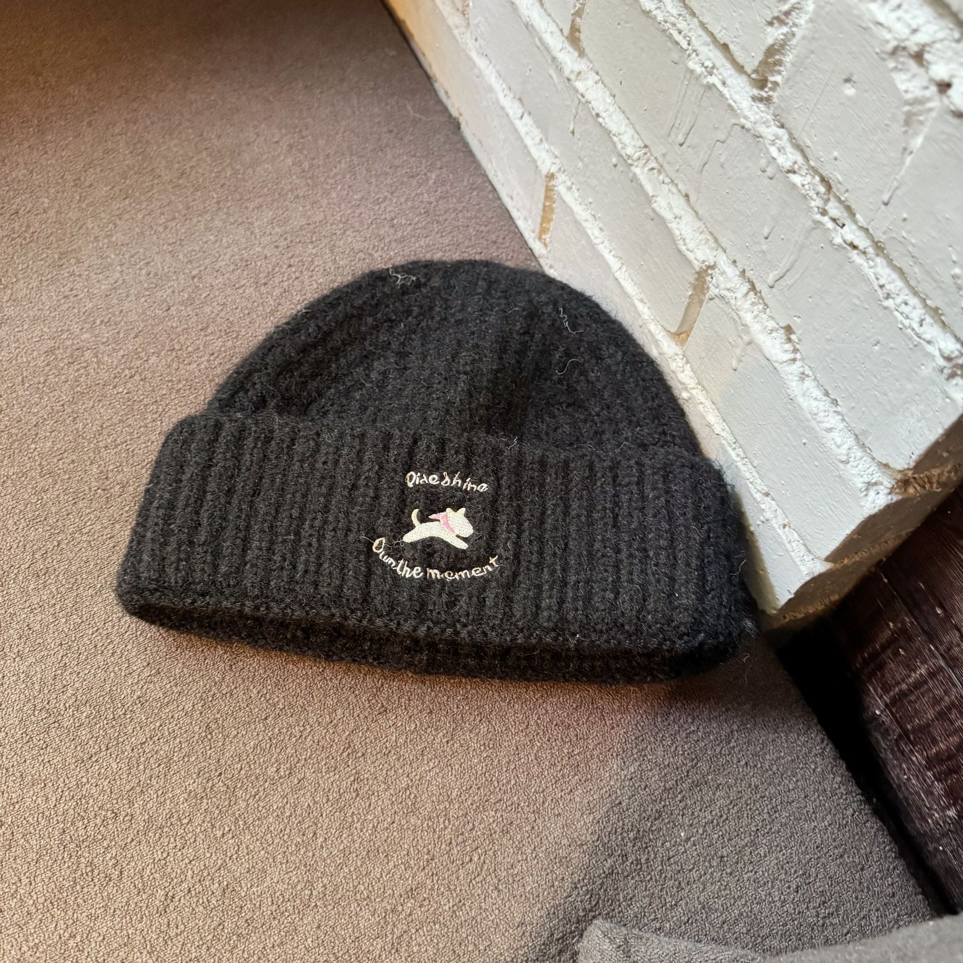 Embroidered Puppy Design Beanie - Modomu