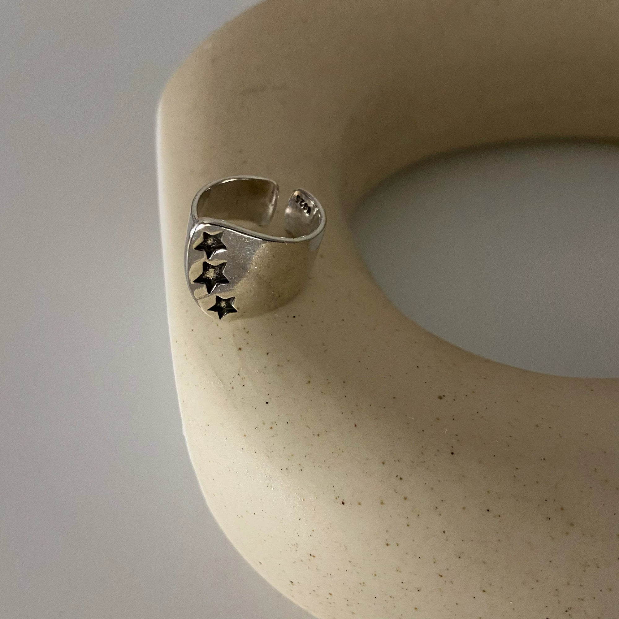Retro Locomotive Star Ring - Modomu