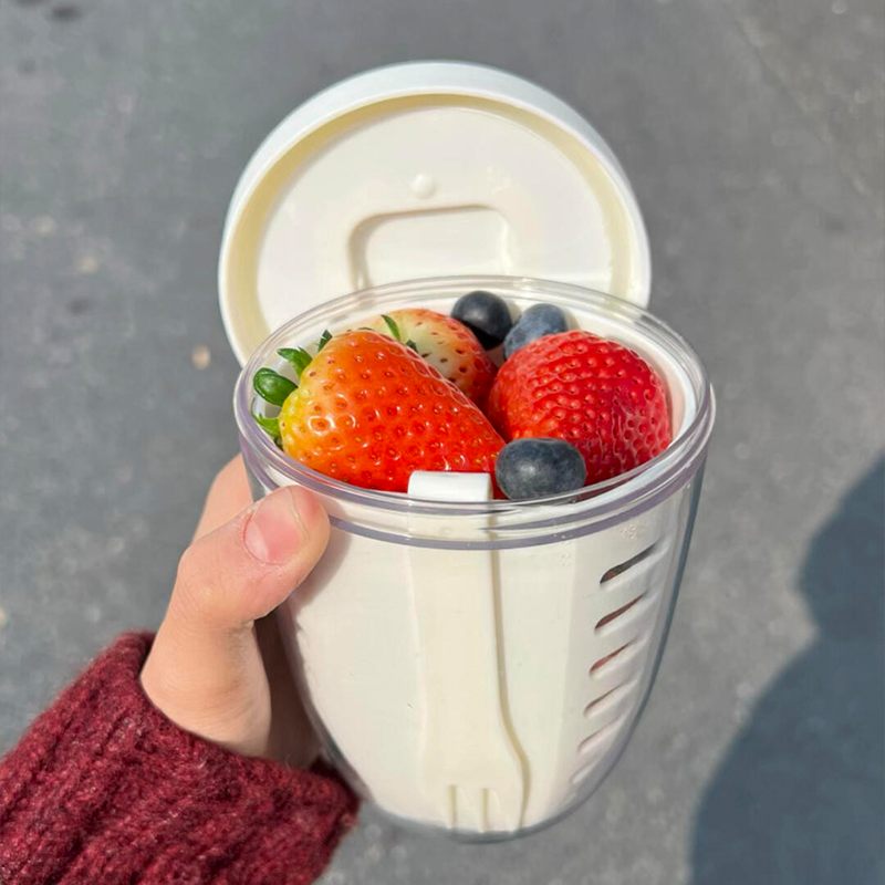 Fruit Cup with Built-In Fork - Modomu