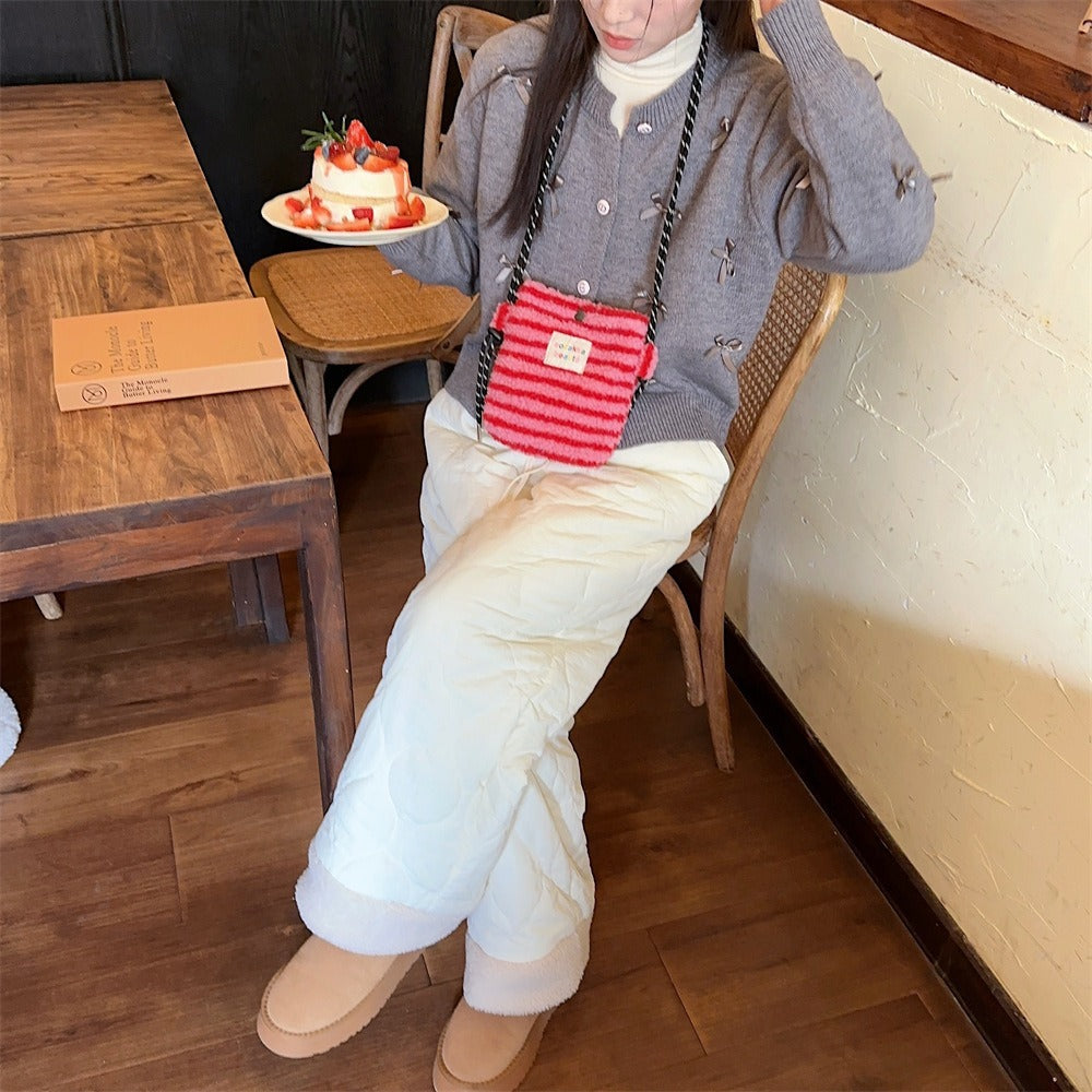 Plush Polka Dot Shoulder Bag - Modomu