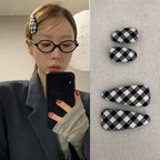Retro Plaid Triangle Hair Clip - Modomu