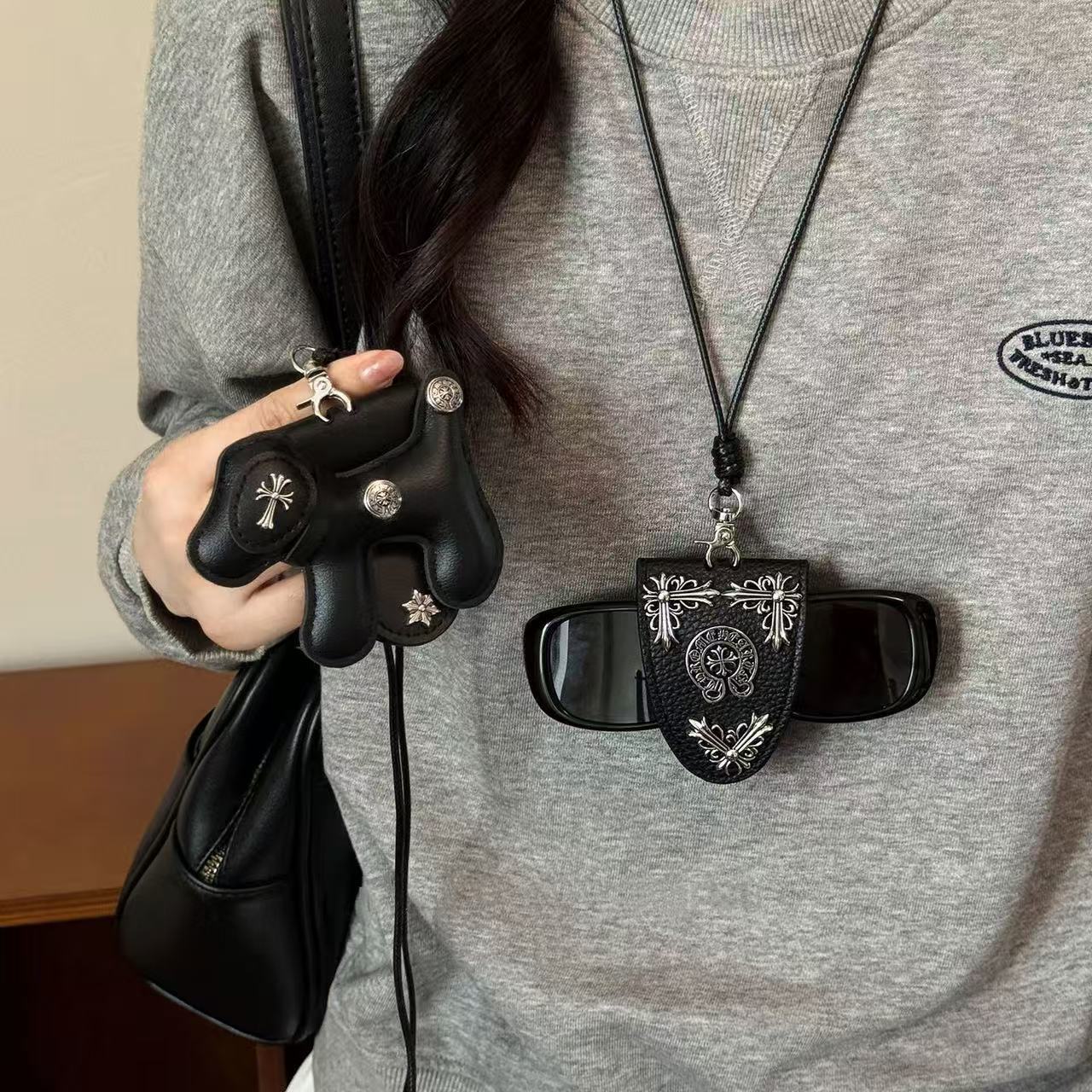Puppy Glasses Holder Necklace - Modomu