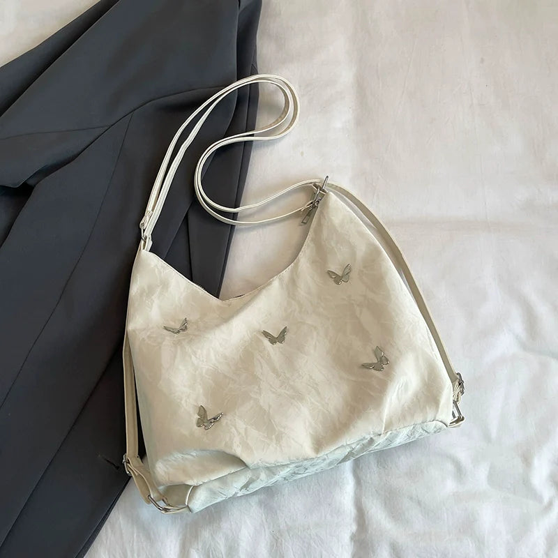 Versatile Backpack With Streamlined Storage - Modomu