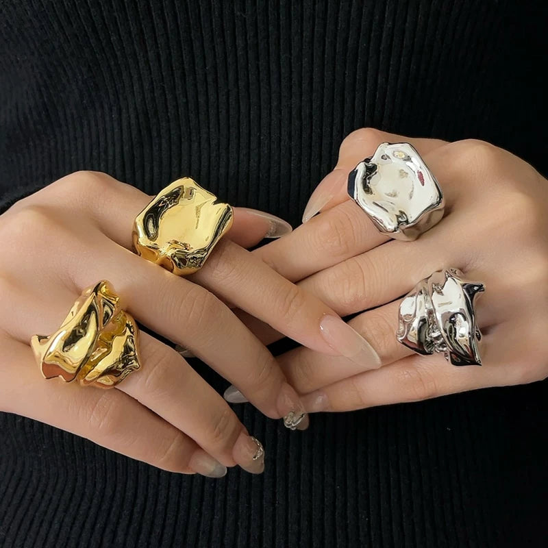 Irregular Hollow Statement Ring - Modomu