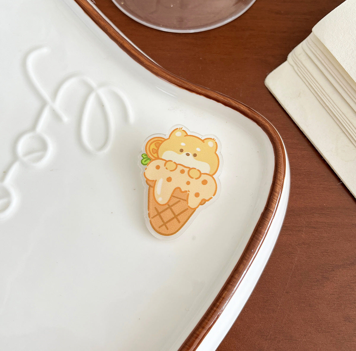 Cute Cartoon Acrylic Brooch - Modomu