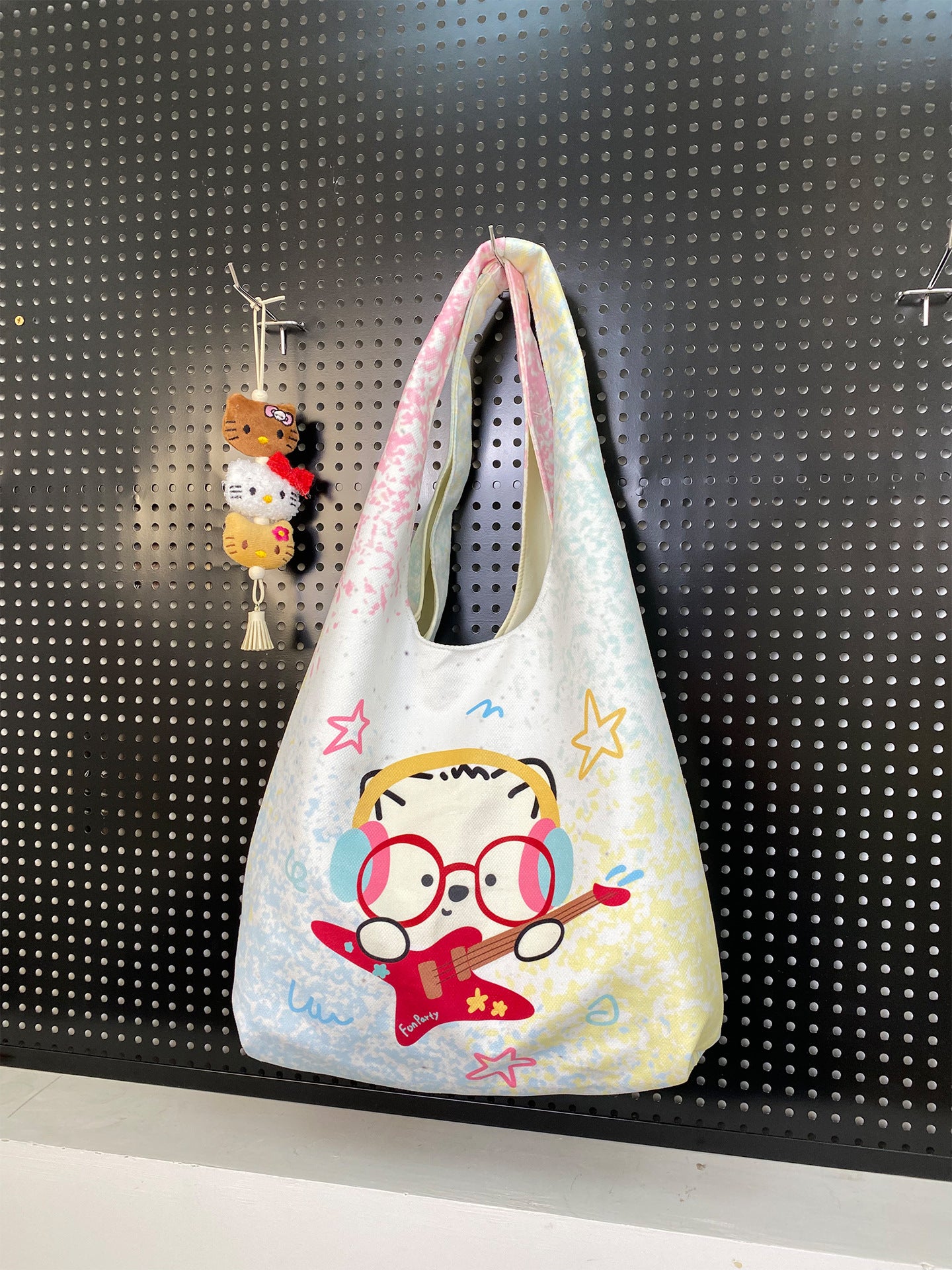 Cartoon Flocking Shoulder Tote - Modomu