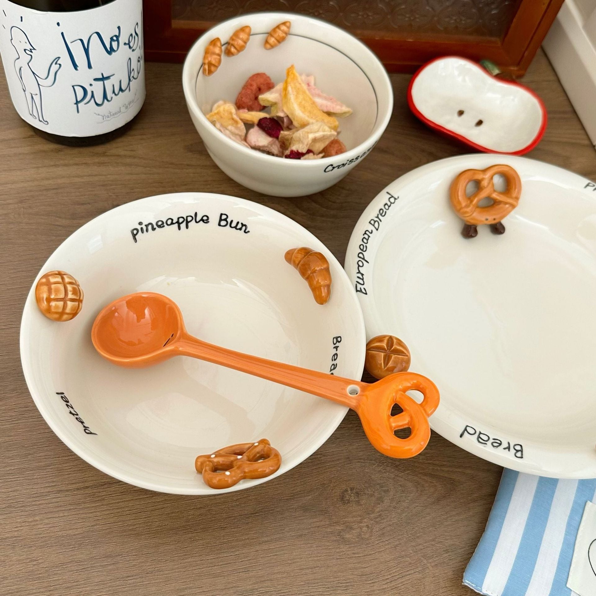 Embossed Croissant Ceramic Bowl - Modomu