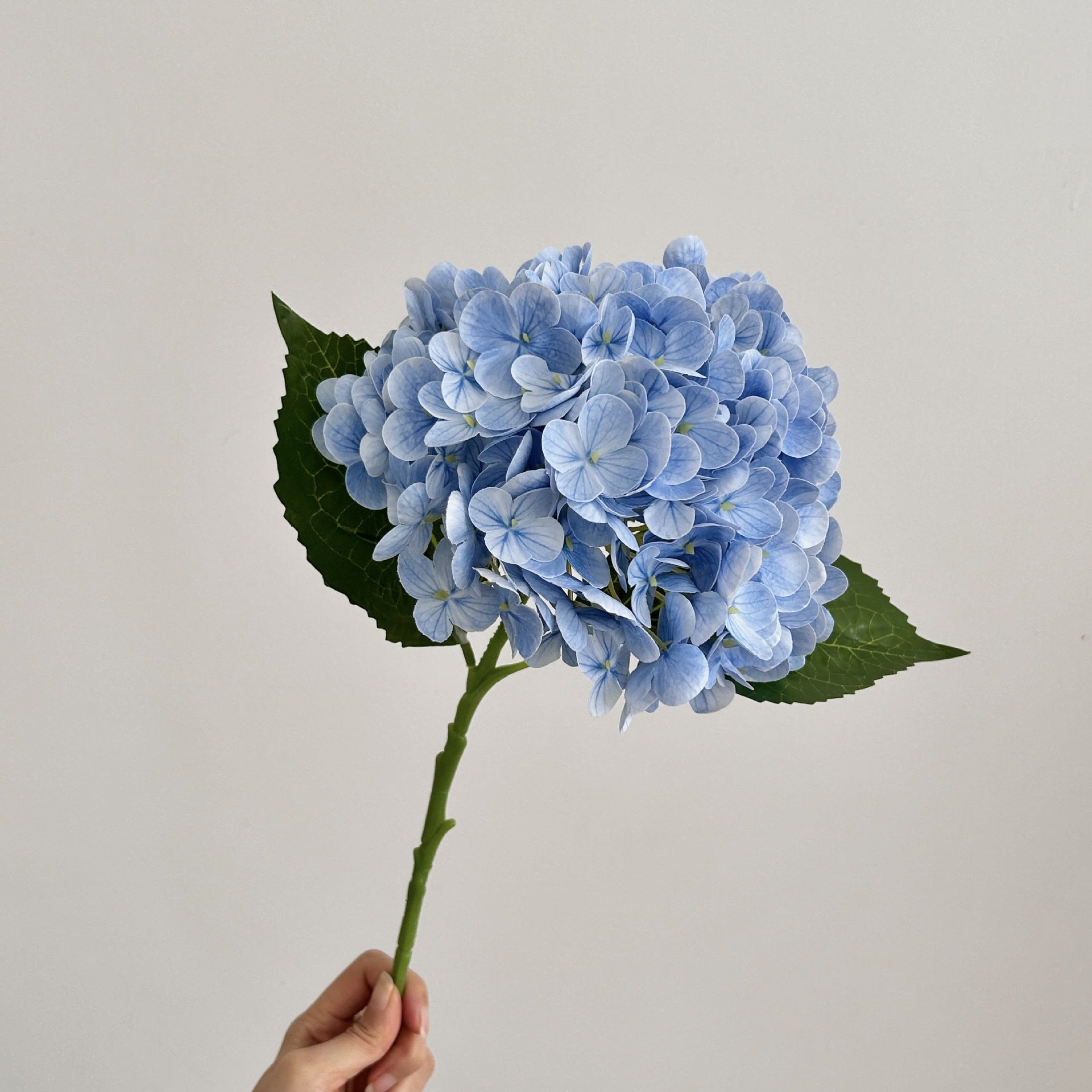 3D Hydrangea Faux Flower Panel - Modomu