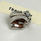 Irregular Hollow Statement Ring - Modomu