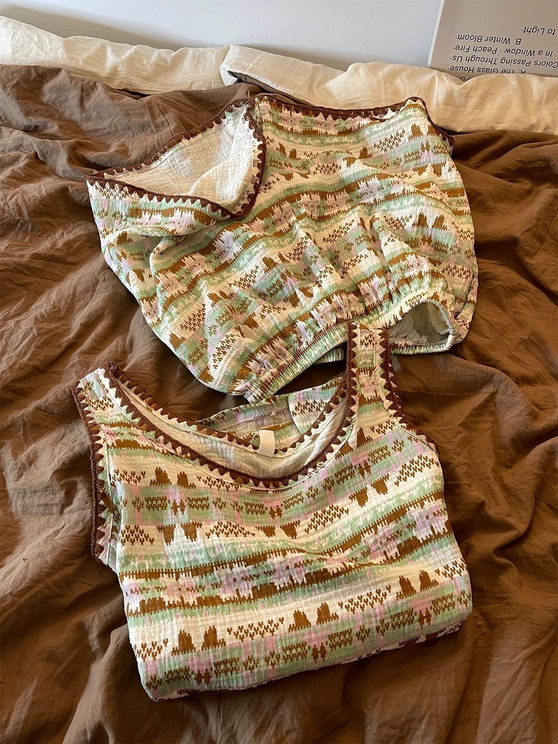 Brown Multi Stripe set folded view