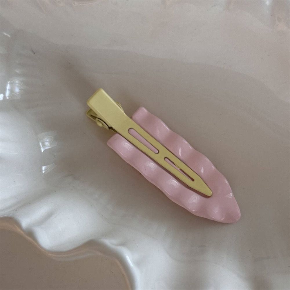 Retro Metal Wave Hair Clip