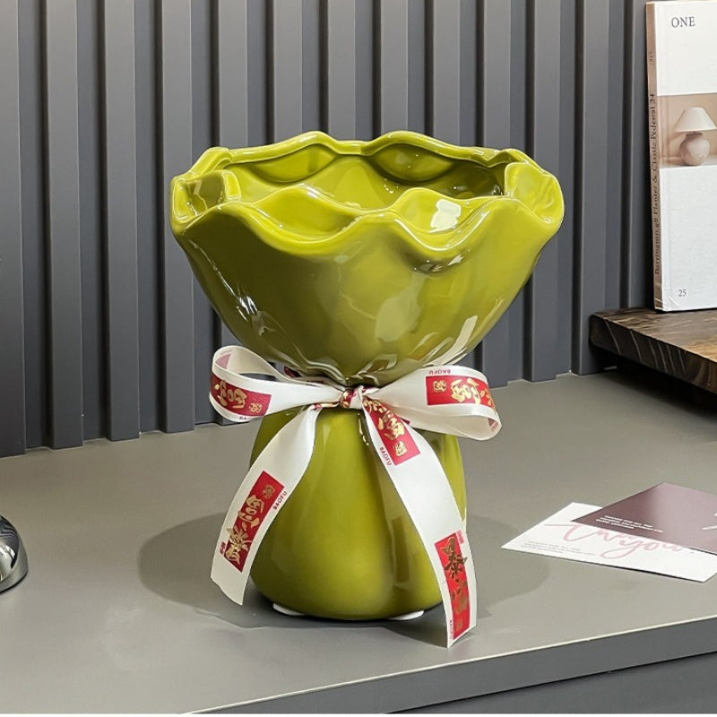 Modern Sculptural Ceramic Vase - Modomu