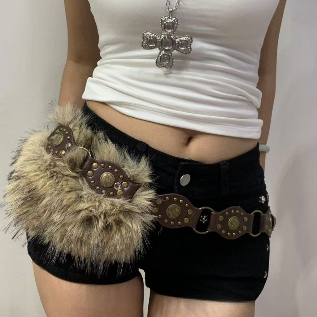 Punk Rivet Plush Belt
