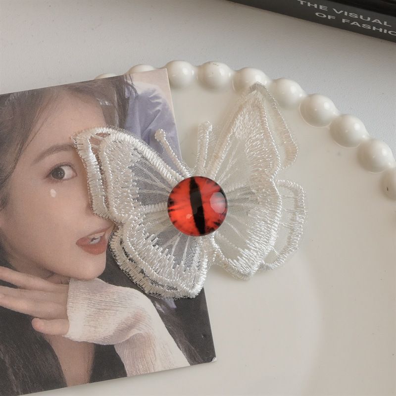 Staring Lace Butterfly Clip